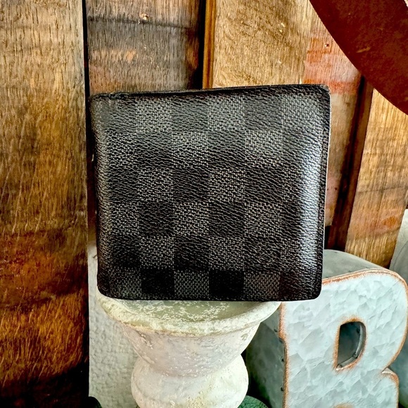 - Louis Vuitton Damier Portefeuille Marco Bifold Wallet/ - Picture 1 of 17